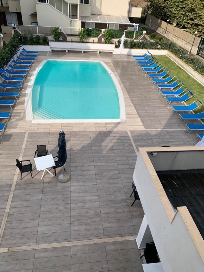 Hotel Ancora ปอนเตกัญญาโน ภายนอก รูปภาพ