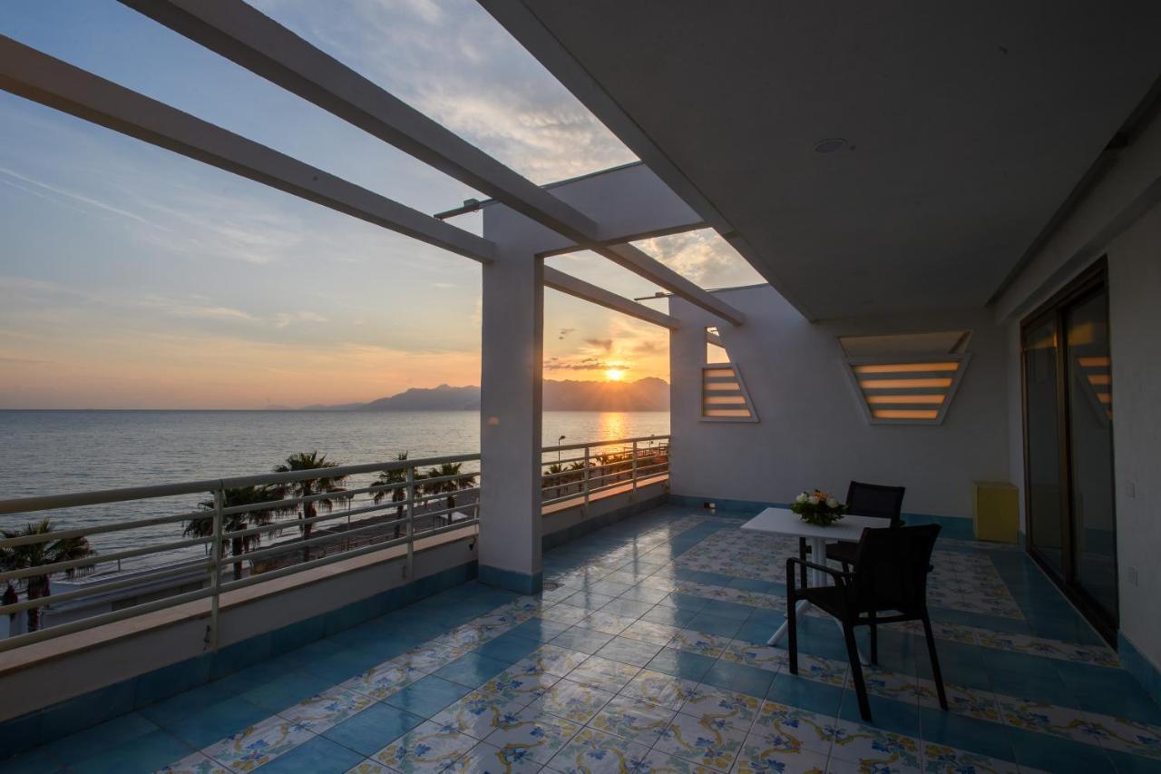 Hotel Ancora ปอนเตกัญญาโน ภายนอก รูปภาพ