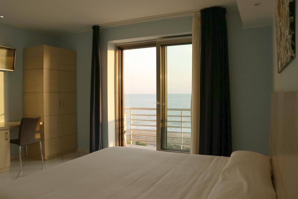 Hotel Ancora ปอนเตกัญญาโน ภายนอก รูปภาพ
